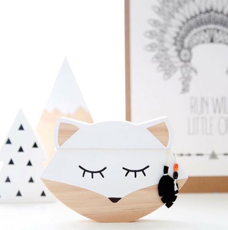 Cute Nordic Sleepy Wooden Fox Home Room Ornament Wall Decor Photography Props