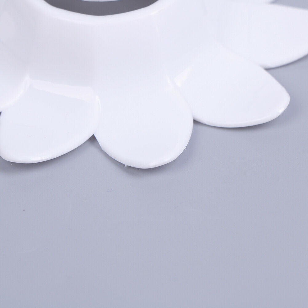 Daisy Plastic Egg Separator Egg White Yolk Divider Kitchen Gadge.l8