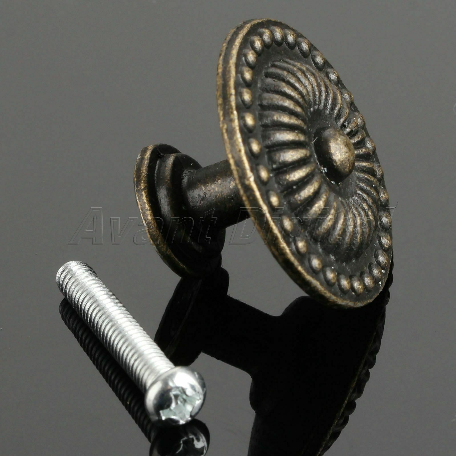 Zinc Alloy Retro Bronze Flower Cabinet Door Pull Handles Drawer Knobs 30*20mm