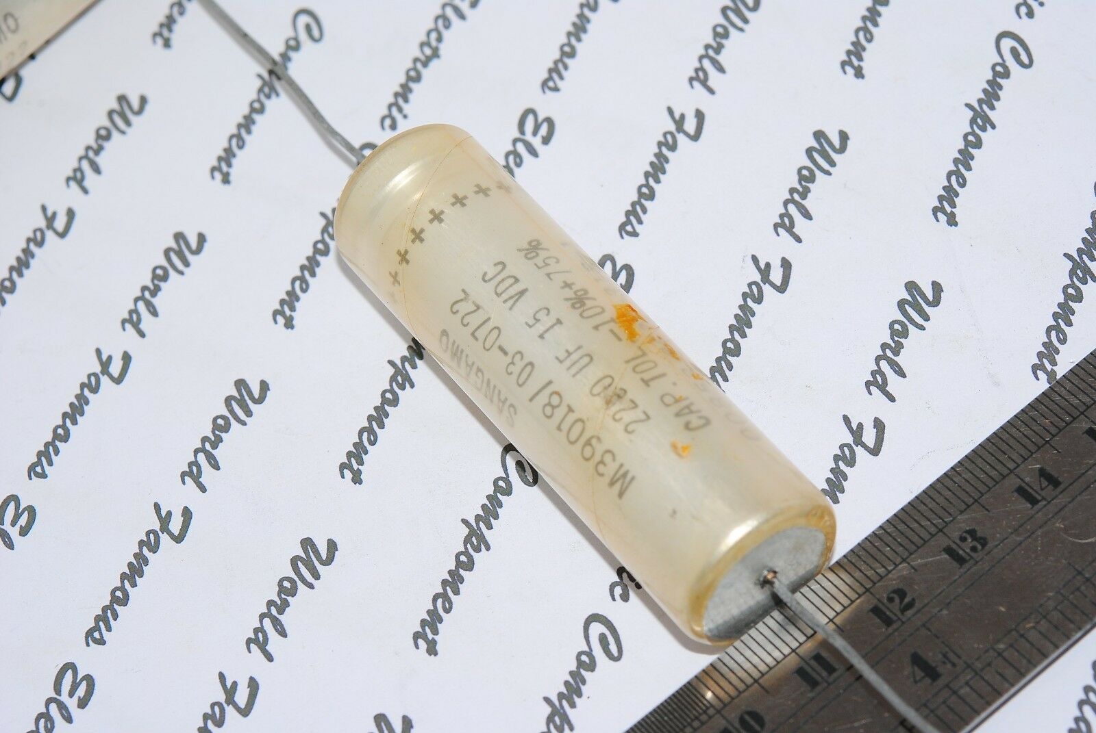 1pcs - SANGAMO 2200uF (2200µF) MIL Axail Capacitor - M39018/03-0722