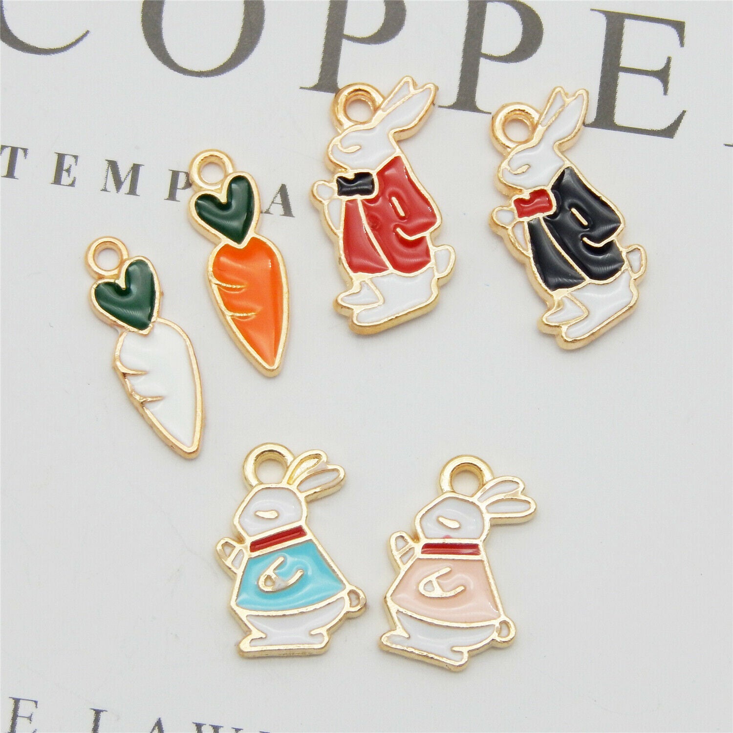 18pcs Assorted Mixed Enamel Alloy Rabbit Carrots Pendant Charms DIY Accessories