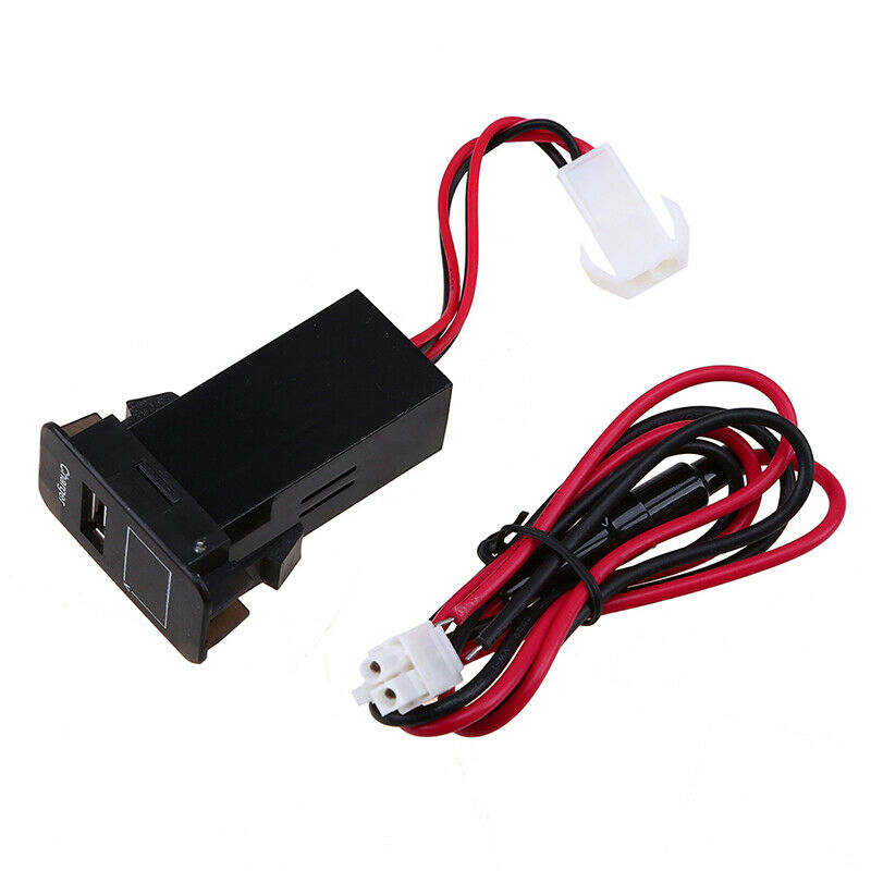 Black 12V Smartphone USB Charging Car Charger With Voltmeter For Suzuki