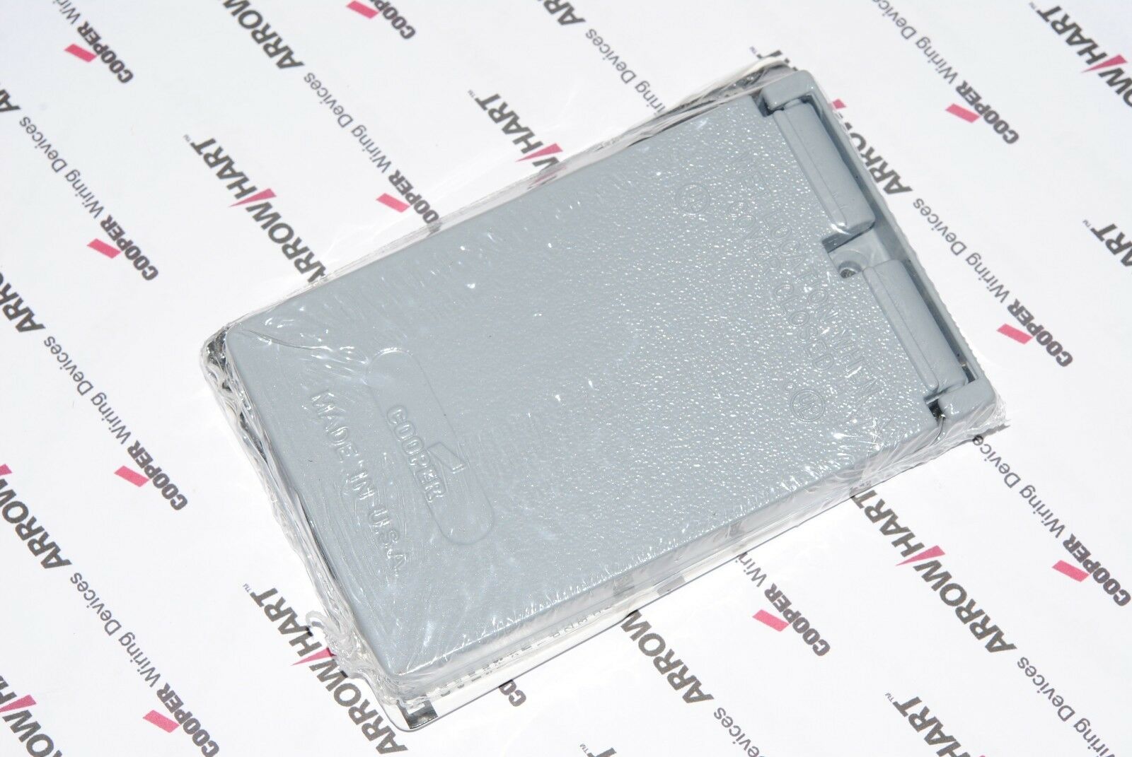1pcs- COOPER S966 GFCI/Decorator Receptacle Vertical Metal Weatherproof Cover