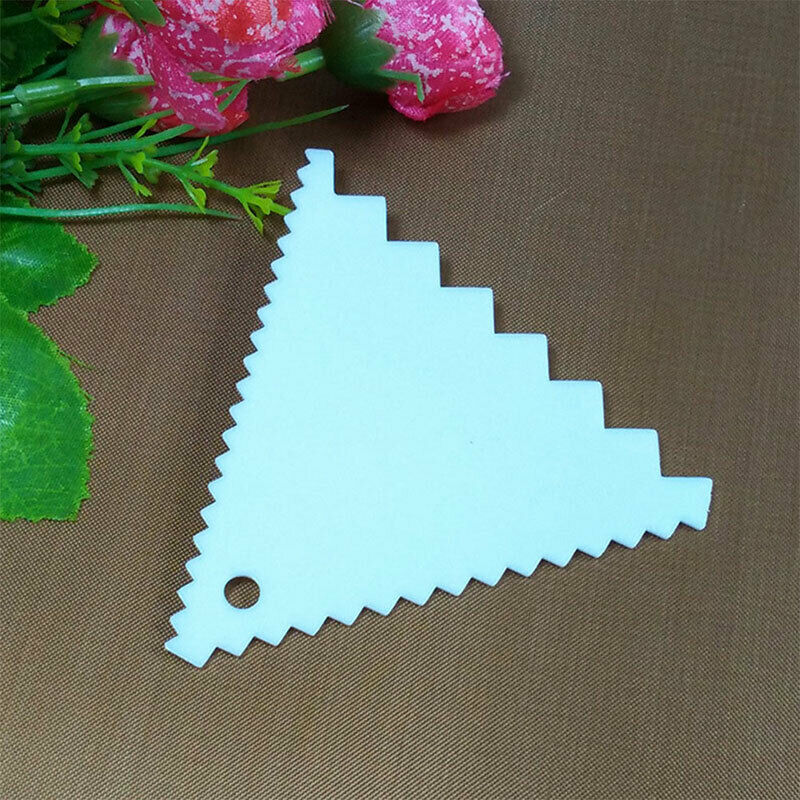 Triangular Plastic Scraper Dough Scraper For Bread Making And Cake Pastry.l8