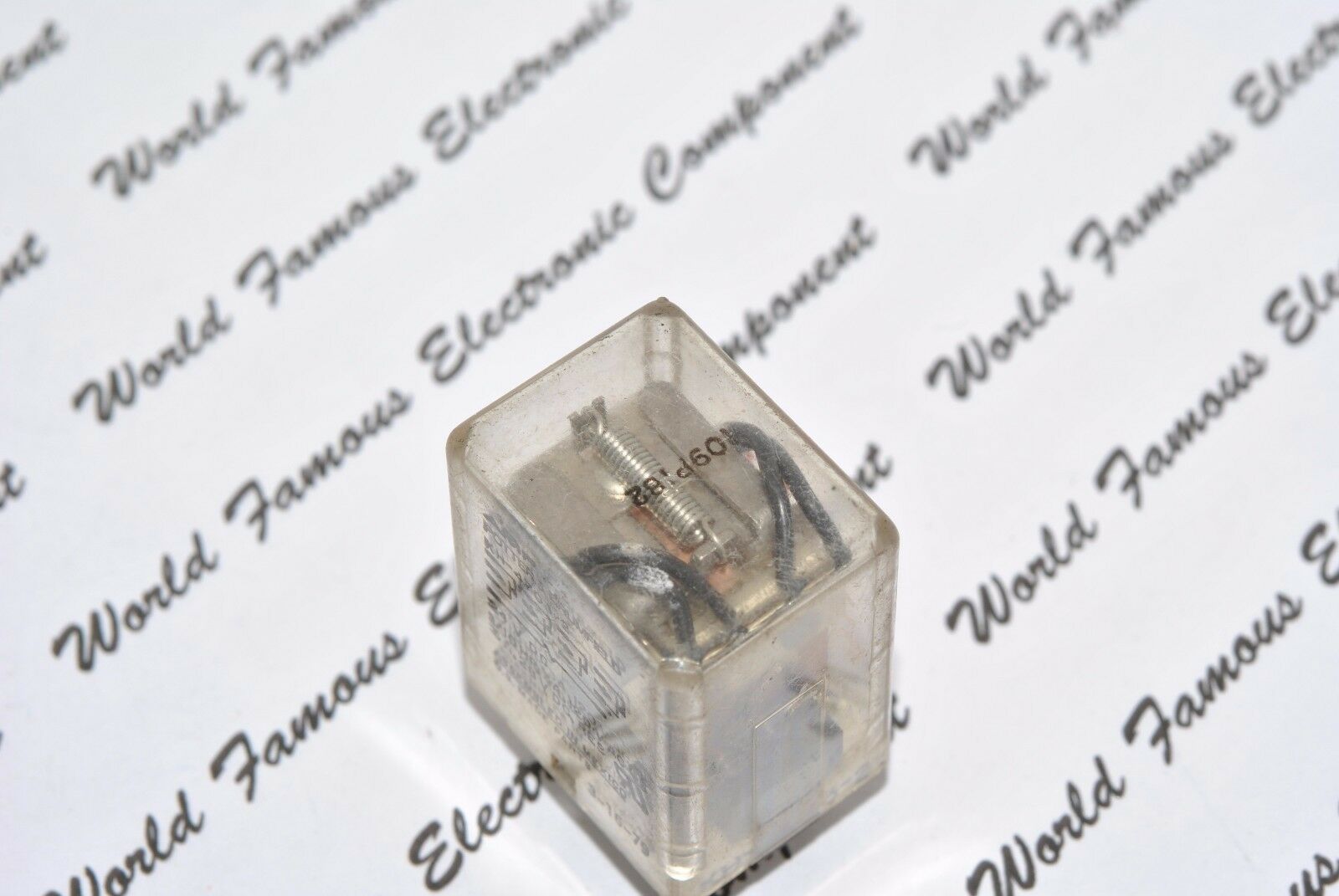 1pcs - AMP KH4703-2 24V Relay