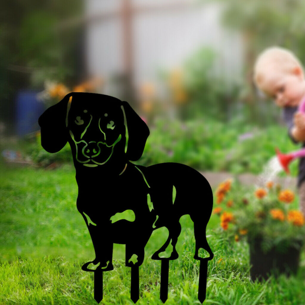 Metal Iron Animal Silhouette Dog Statue Plug-in for Gardening Lovers Outdoor