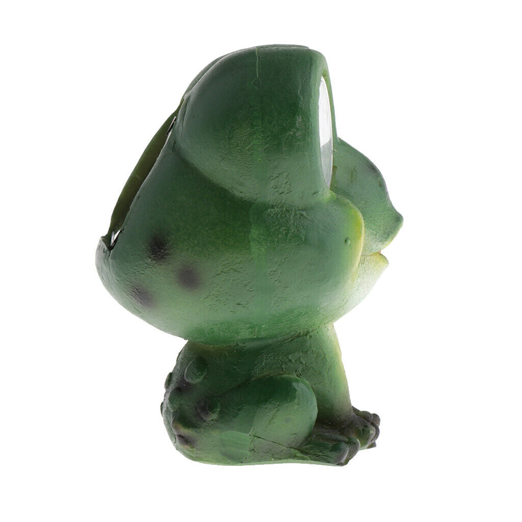 2pcs Solar Powered Garden Lights Frog Statue Lantern LED Path Lamp