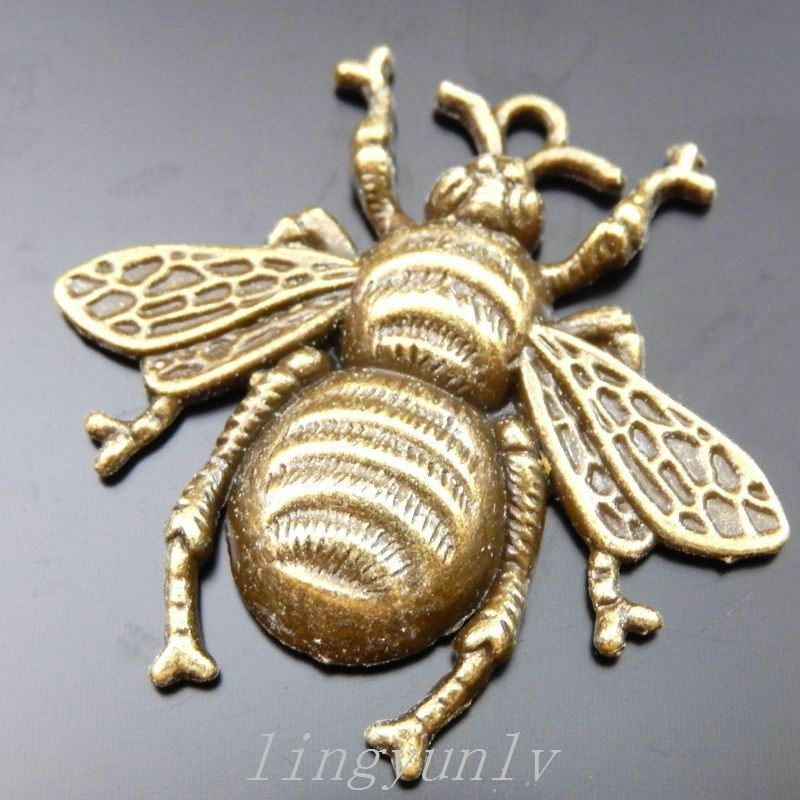 39774 Antiqued Bronze Alloy 38x40mm Bee Honeybee Jewelry Pendant Charms 8pcs