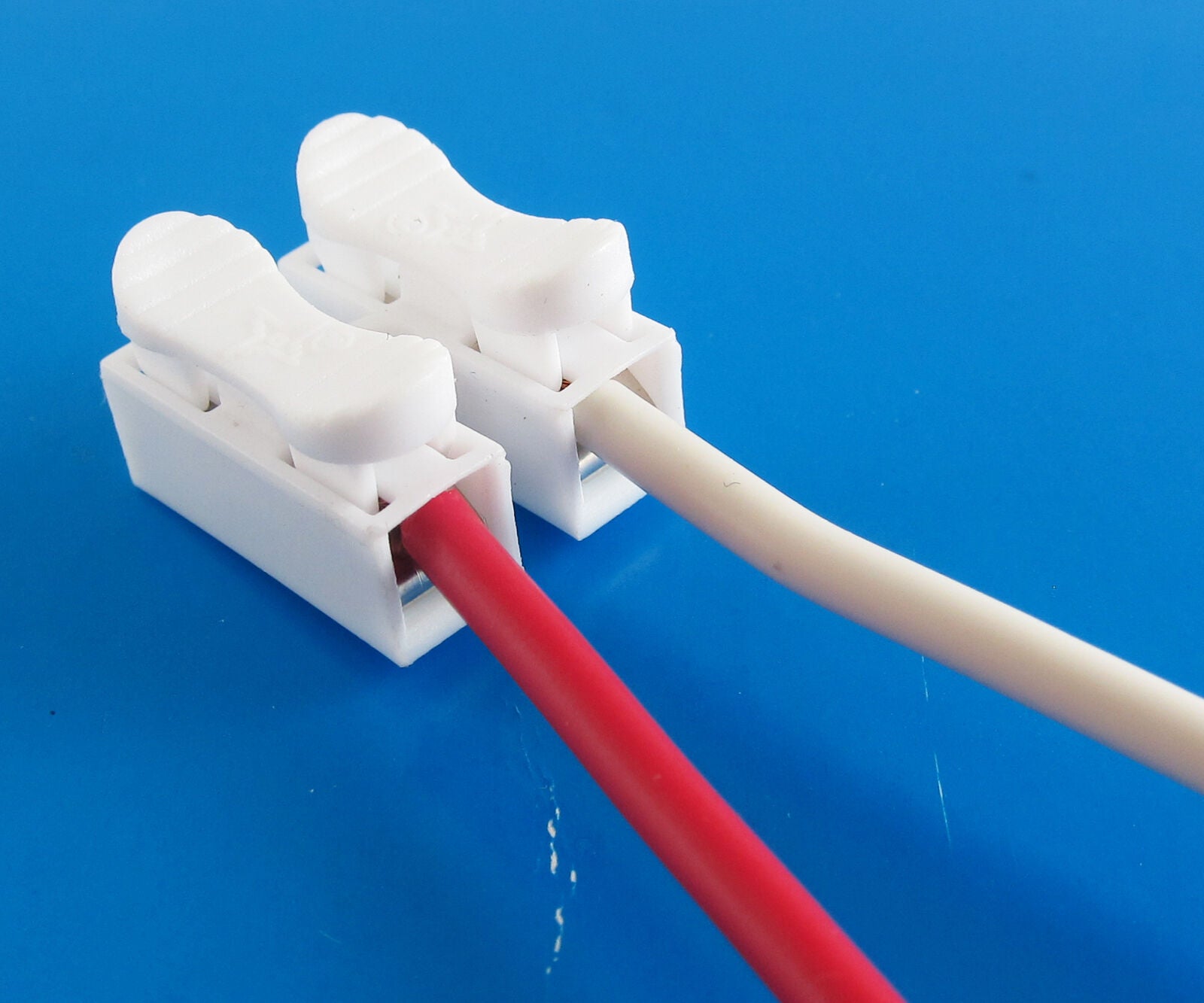 5x Fast Connection Wire 2 Position Barrier Terminal Strip Blocks 10A Free Screw