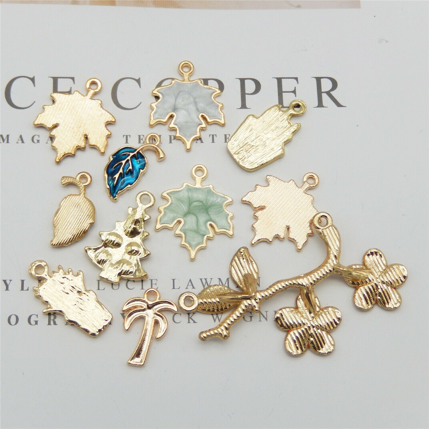 10pcs Assorted Mixed Enamel Alloy Plant Leaves Pendant Charms DIY Accessories