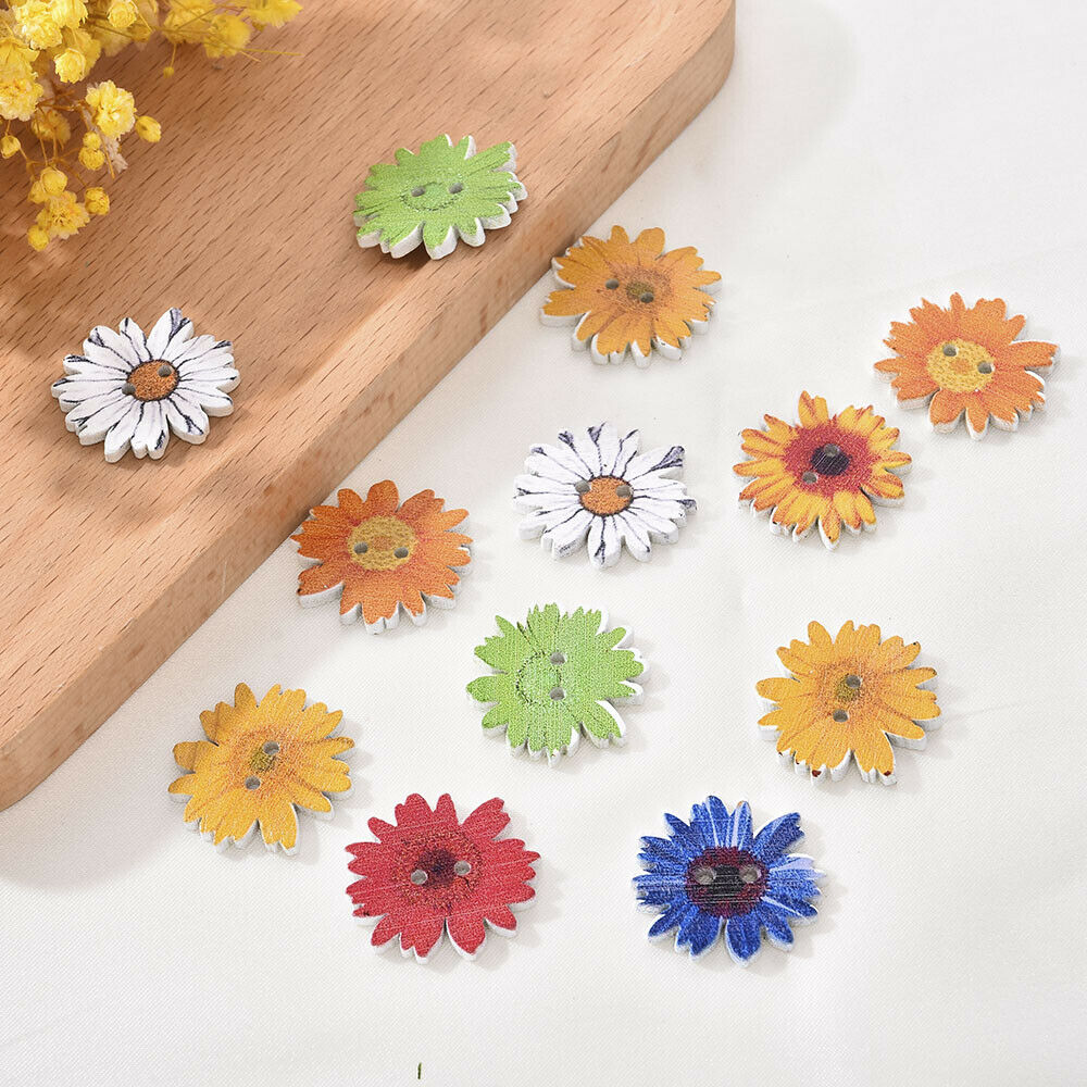 50Pcs/Lot Wooden Buttons Sewing 2 Holes Scrapbooking Button Crafts Flower Shape
