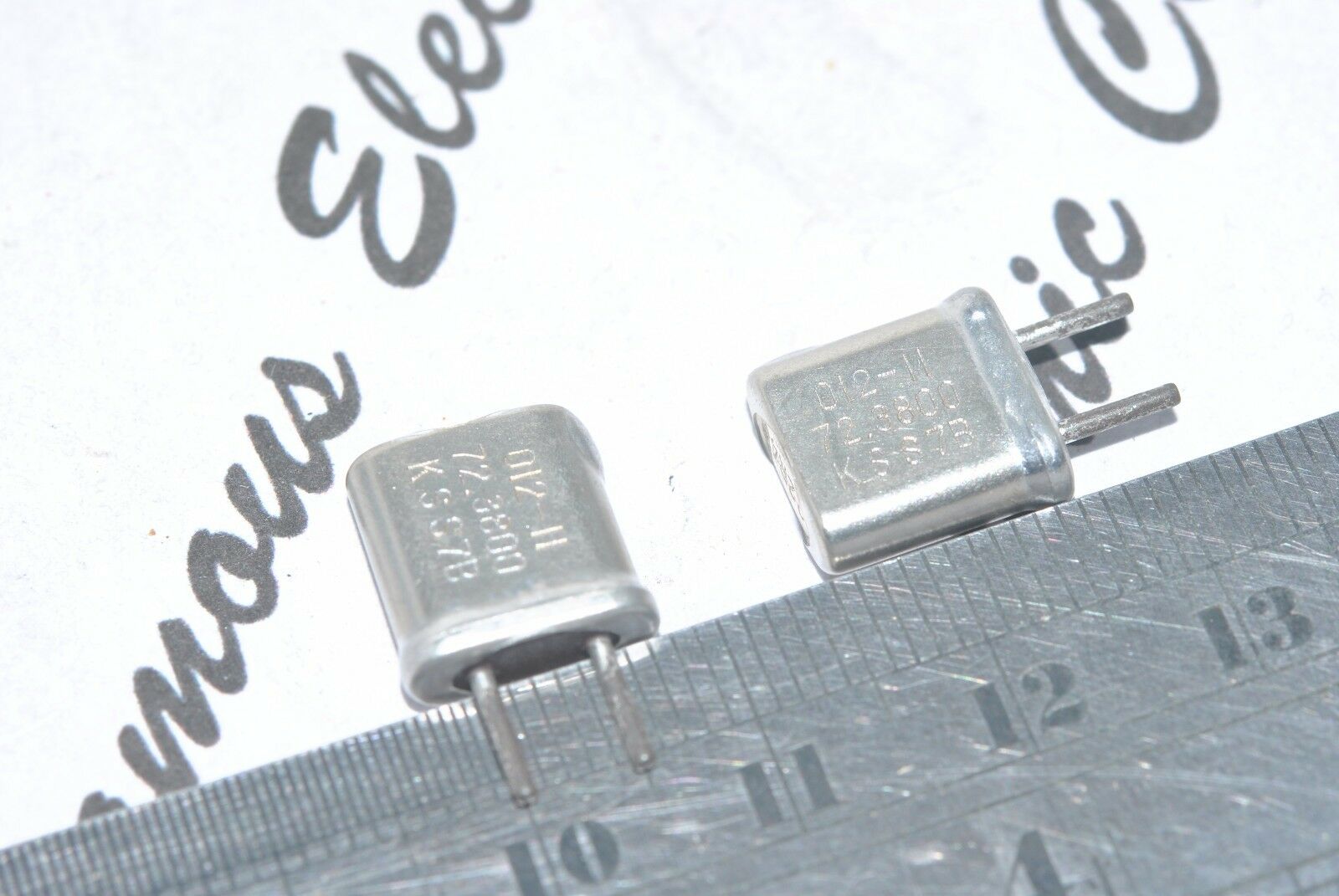 2pcs - KSS 72.38MHZ (72.3800 MHZ) Quartz Crystal Resonator / XTAL