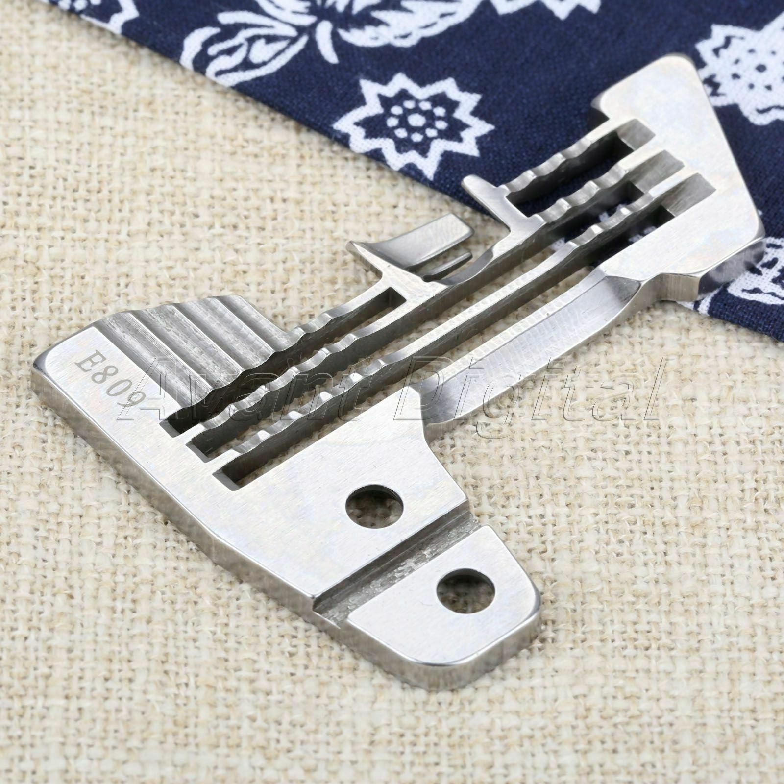 E809 Overlock Needle Metal Plate Suit for Sewing Machine Siruba 747 Juki 3314