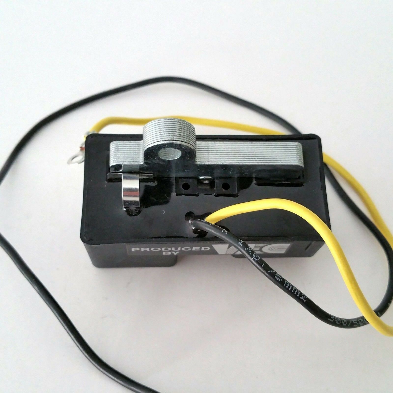 Ignition Coil for JONSERED 625 II, 630 Super, 670 Champ [#501516102] by VEC