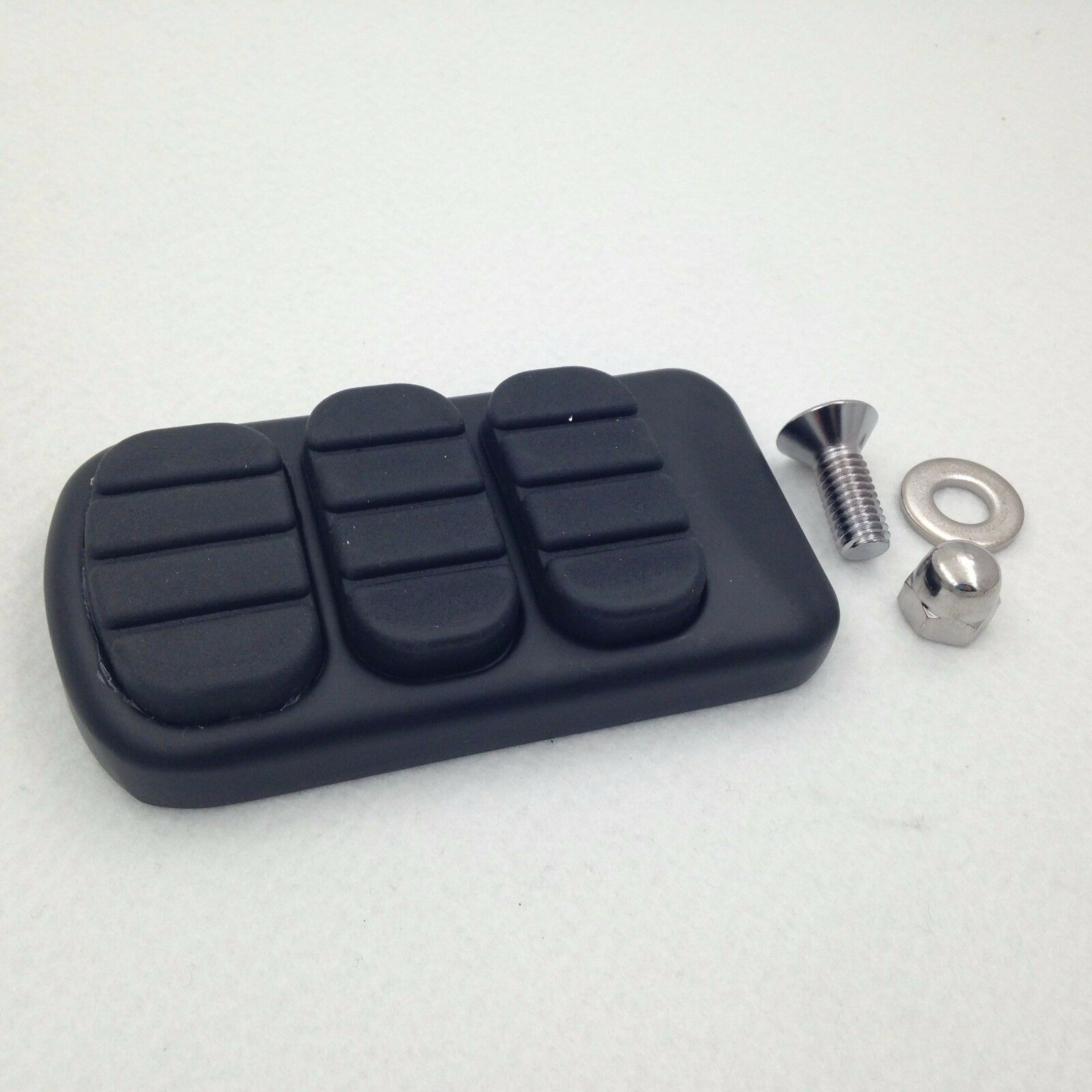 Black Foot Pegs For Kawasaki Suzuki Yamaha H-D Electra GlidesStreet Glides