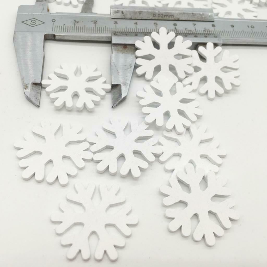Lot 100x Wooden Snowflake Embellishments Decorations Engraved Crafts Gifts