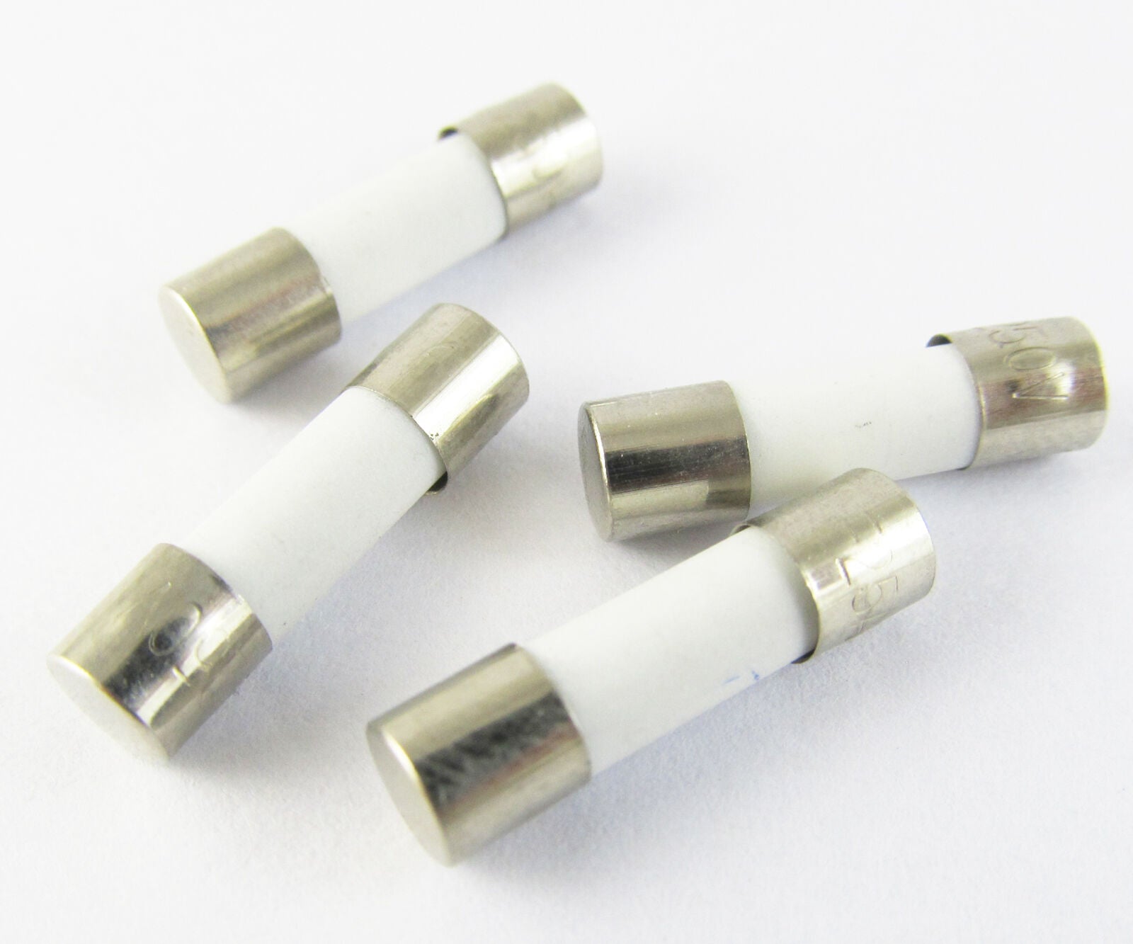 100Pcs Ceramic Fuse 5mm x 20mm 5x20mm F2A 2A 250V Fast Blow