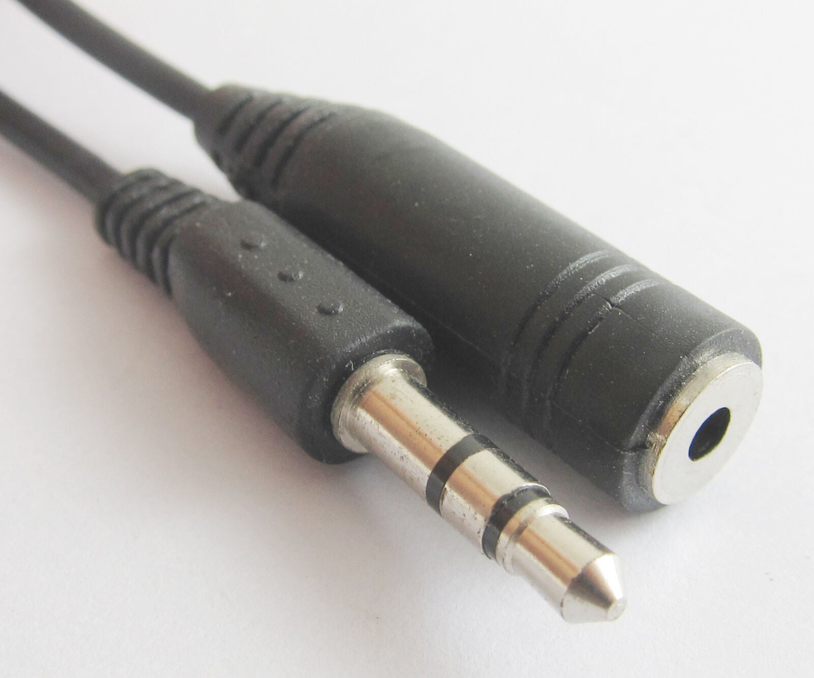 5pcs 0.18M 3.5mm Male to 2.5mm Female Stereo Headset Audio Adapter Cable NEW
