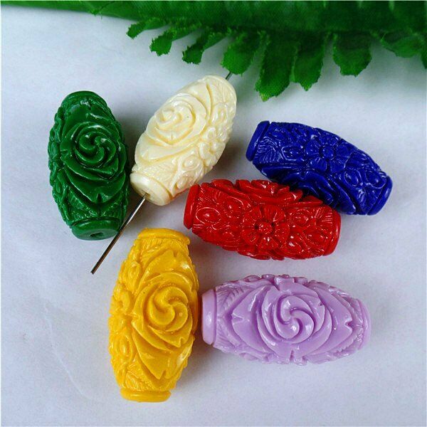 100Pcs Colour Mix-and-Match Tridacna Carved Flower Pendant Bead 30x15mm HH6545