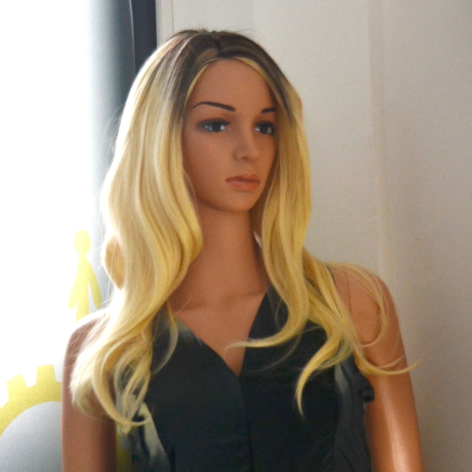 Fashion Girl Dark Roots Ombre Golden Blonde Wig Short Wavy Synthetic Wigs