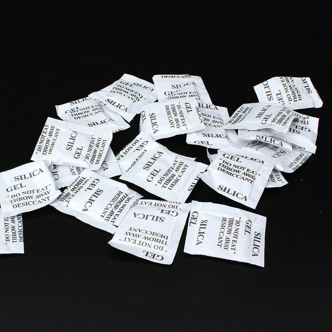 100 Packs 1g Non-Toxic Silica Gel Desiccant Moisture Absorber Dehumidifier