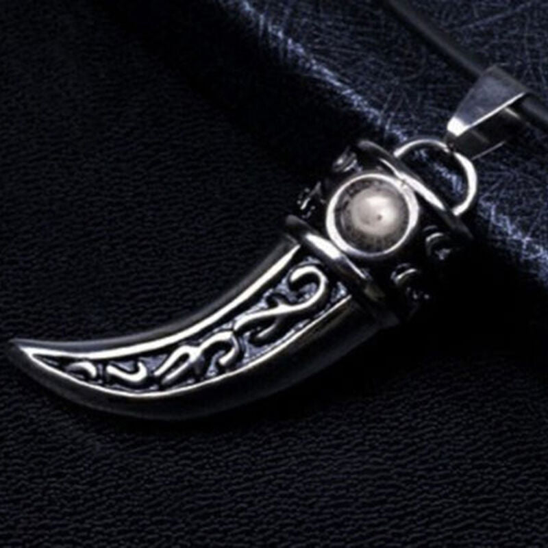 Trendy Stainless Steel Domineering Wolf Tooth Shape Pendant Necklace Jewel.l8