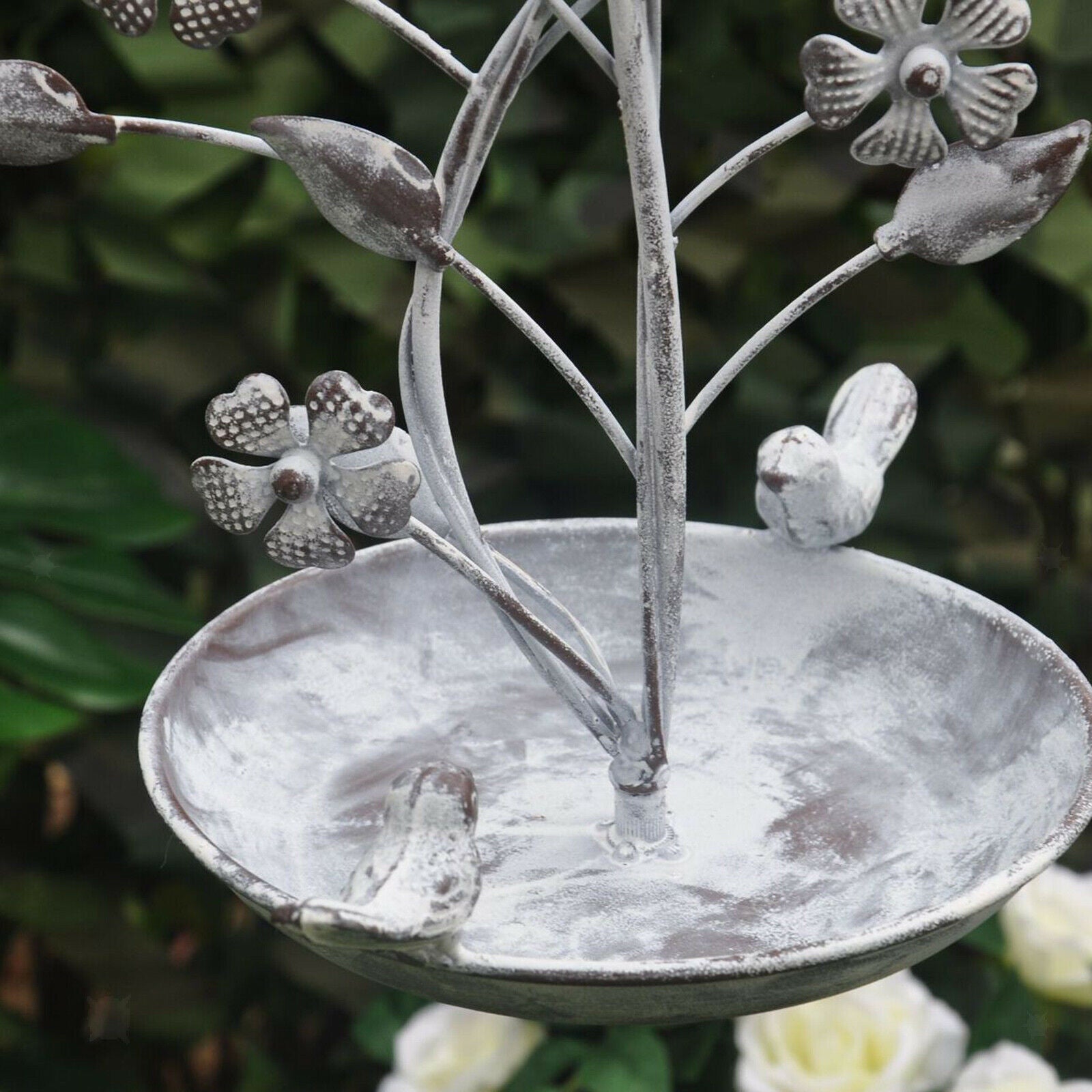 Retro Iron Plant Shape Bird Feeder Tray Hanging Yard Garden Patio Decoration