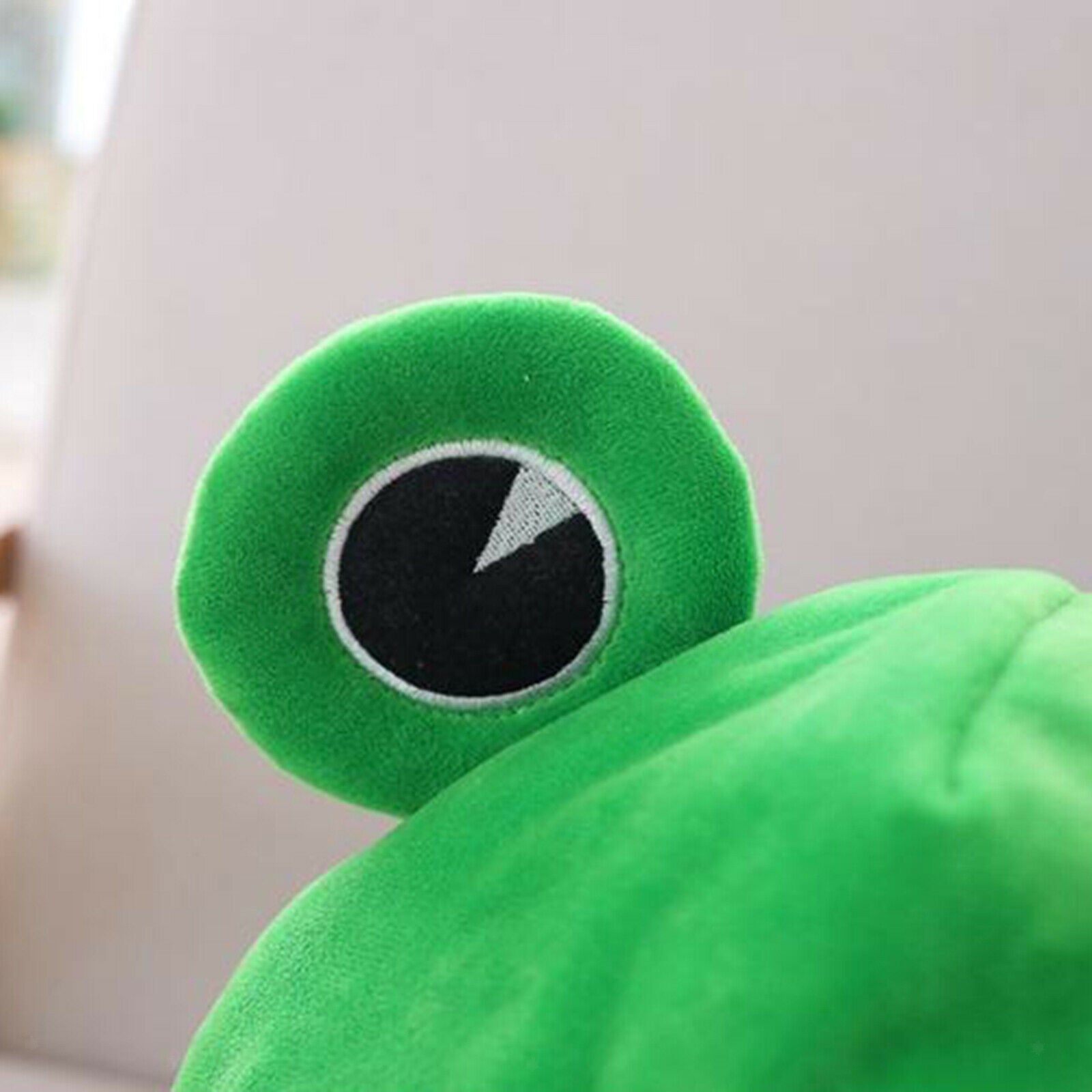 Winter Frog Earflap Hood Hat Cute Animal Dress up Headgear Photo Props