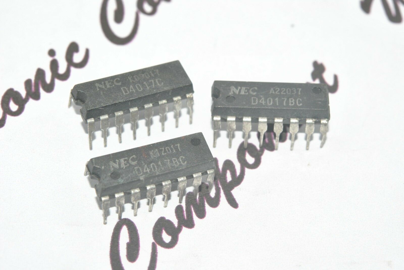 3pcs - NEC CD4017BC x2 CD4017C x1 DIP-16 Integrated Circuit (IC) - NOS