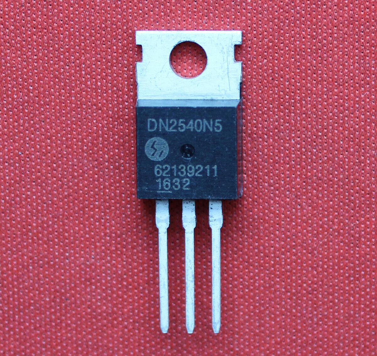 20pcs DN2540N5 DN2540N5-G Integrated Circuit IC