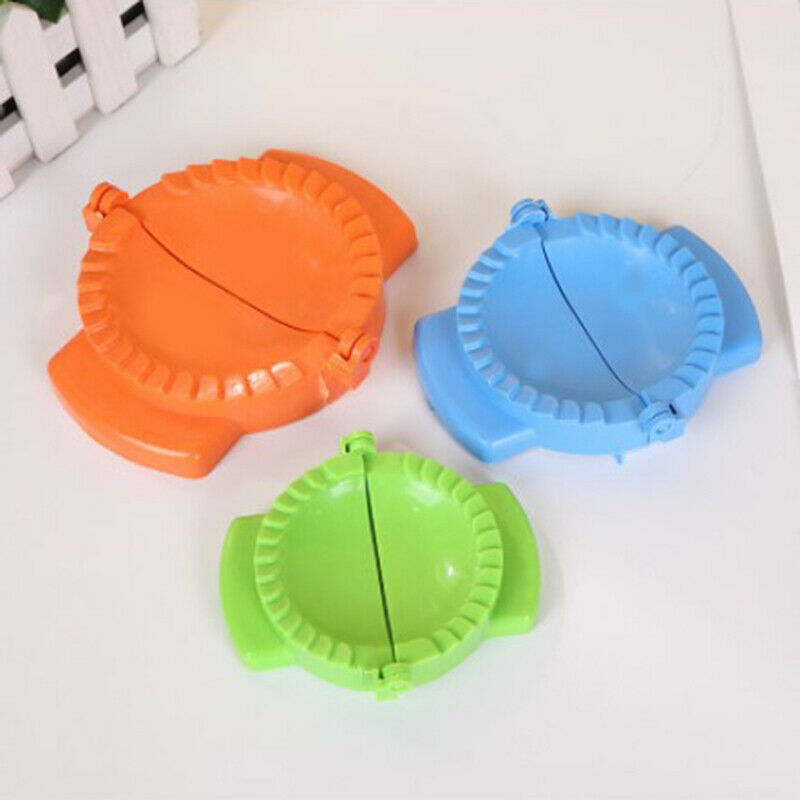 3Pcs Plastic Dumpling Mold Maker  Jiaozi Maker Dough Press Mold Se.l8