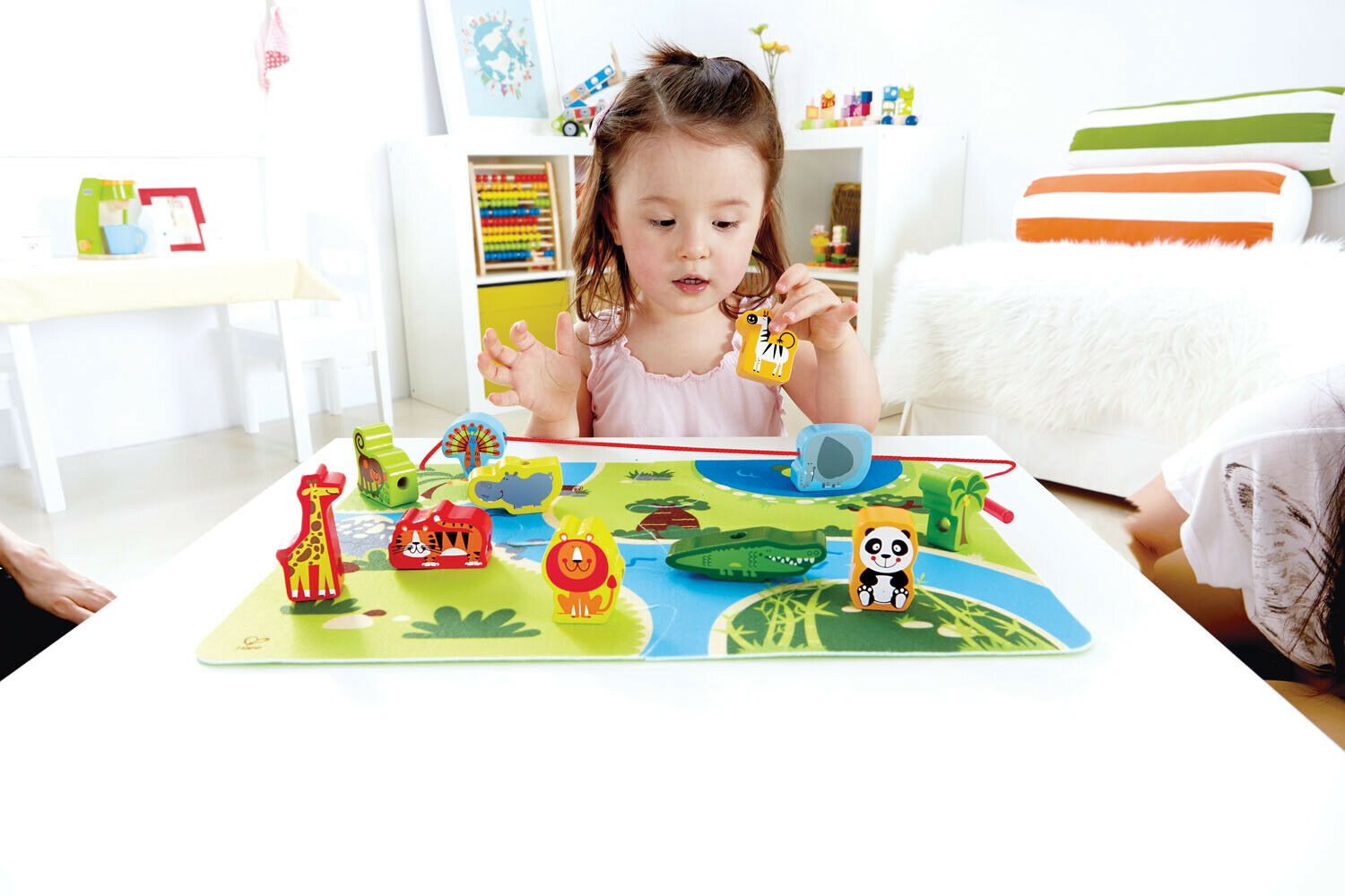 E1021 HAPE On Safari Play Lace Set [Early Melodies] Toddler Children 2Yrs+ 16pcs
