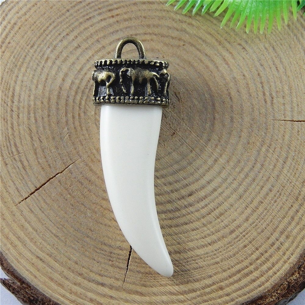 10pcs Antiqued Bronze Alloy Acrylic Animal Tooth Charms Pendant Findings 51711