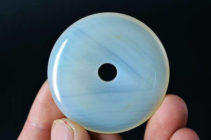 Exquisite Chinese natural agate hand Carved Ping Safety buckle Pendant AAA++