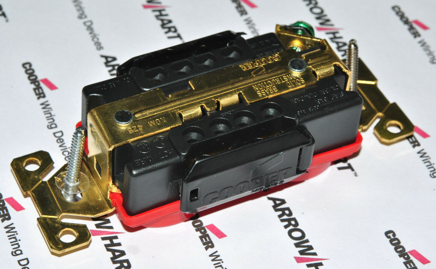 1pcs-COOPER AH5362RD 20A 125V Premium Industrial Grade Duplex Receptacle 5-20R