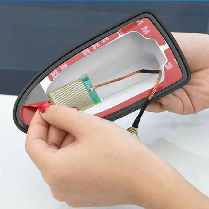 Universal Car Shark Fin Roof Antenna FM/AM Radio Signal Waterproof Aerial-Gray