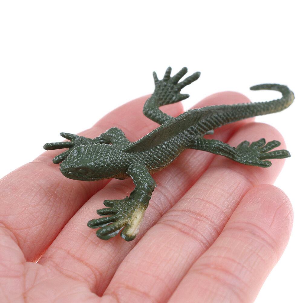 12Pcs/set small plastic lizard gecko reptiles gigures kids party bag fill.l8