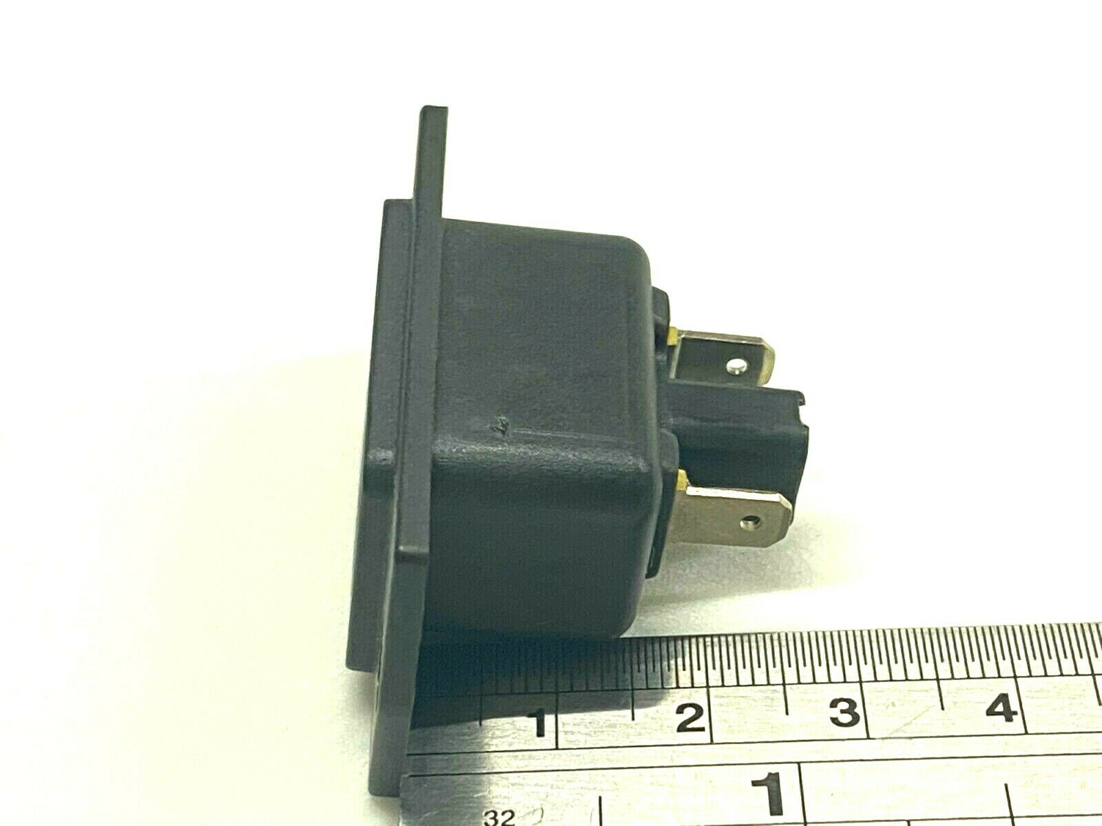 2pcs - SCHURTER IEC Inlet Socket AC 6A 250V 3P Switzerland 8843.FS.40.60