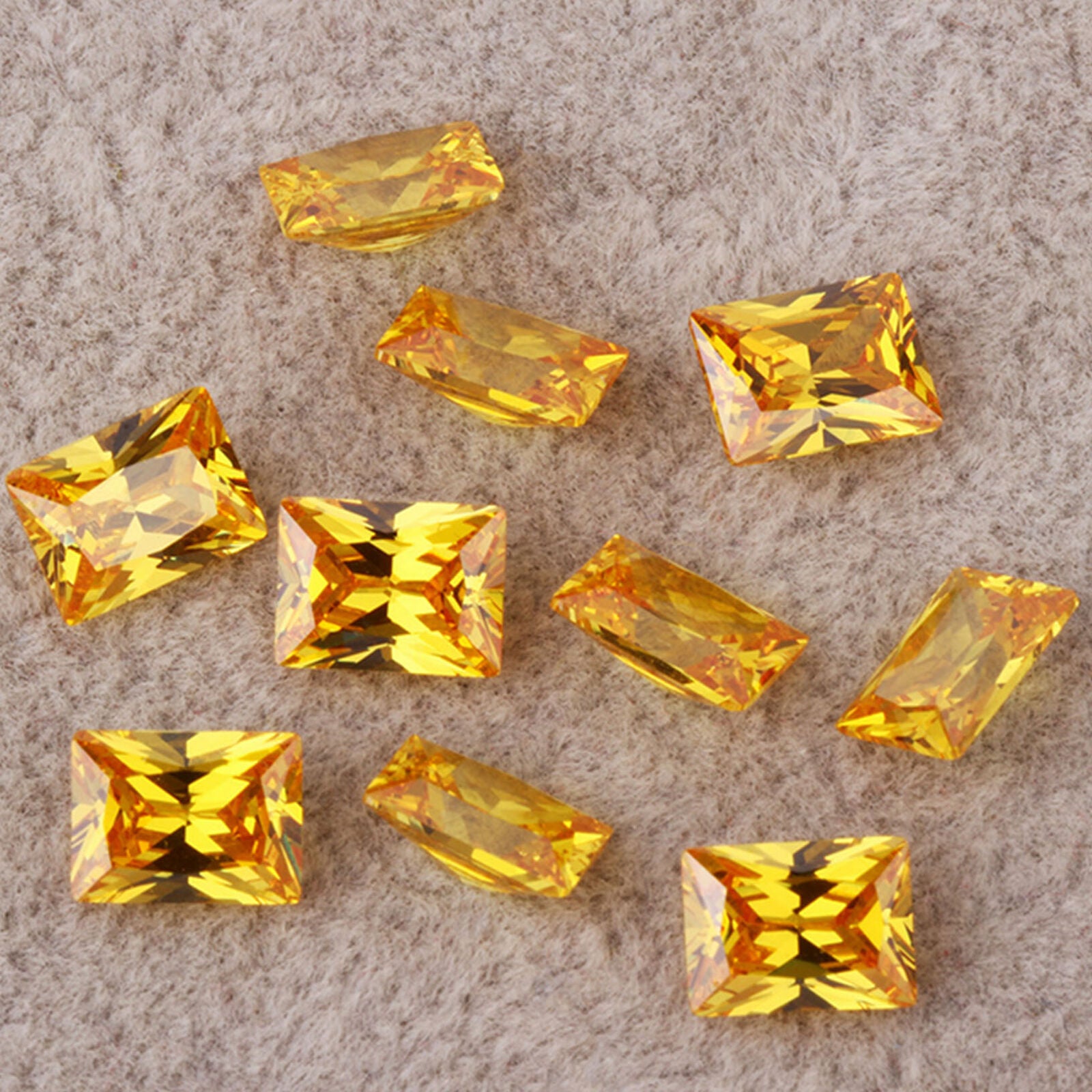 Beautiful Gentle YELLOW SAPPHIRE AAAA UNHEATED 10x14mm  LOOSE GEM