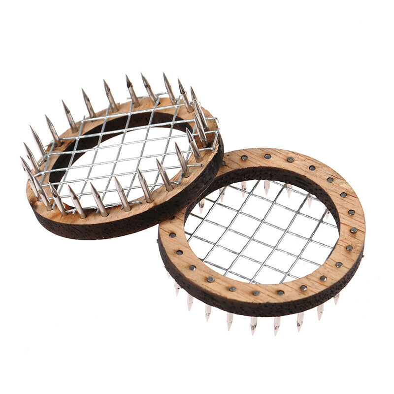 2pcs Beekeeping Needle Type Bee Cage Steel bee Catching Catcher Tools 50*17mmI7