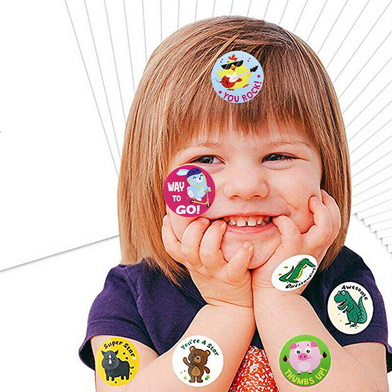 500Pc Cartoon Animal Reward Encouragement Waterproof Stickers Roll Toys F.l8