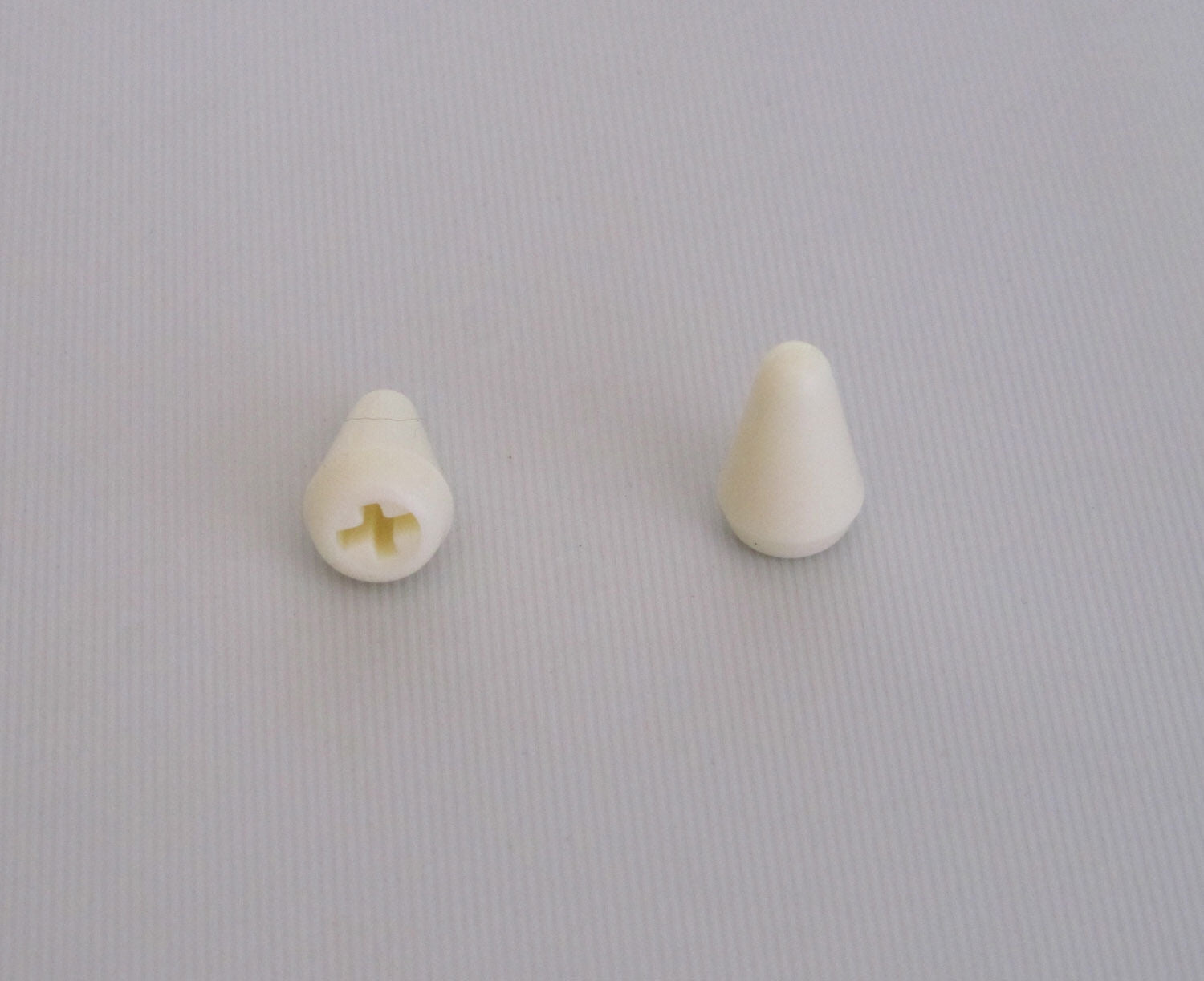 2x Parchment Oak Grigsby & Import Size Switch Tip Strat Lever Switch Cap Knob