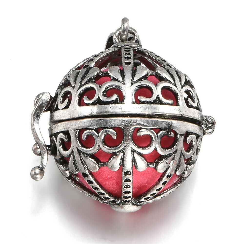 Fine Locket Necklace Fragrance Essential Oil Aromatherapy Diffuser Pendant ~
