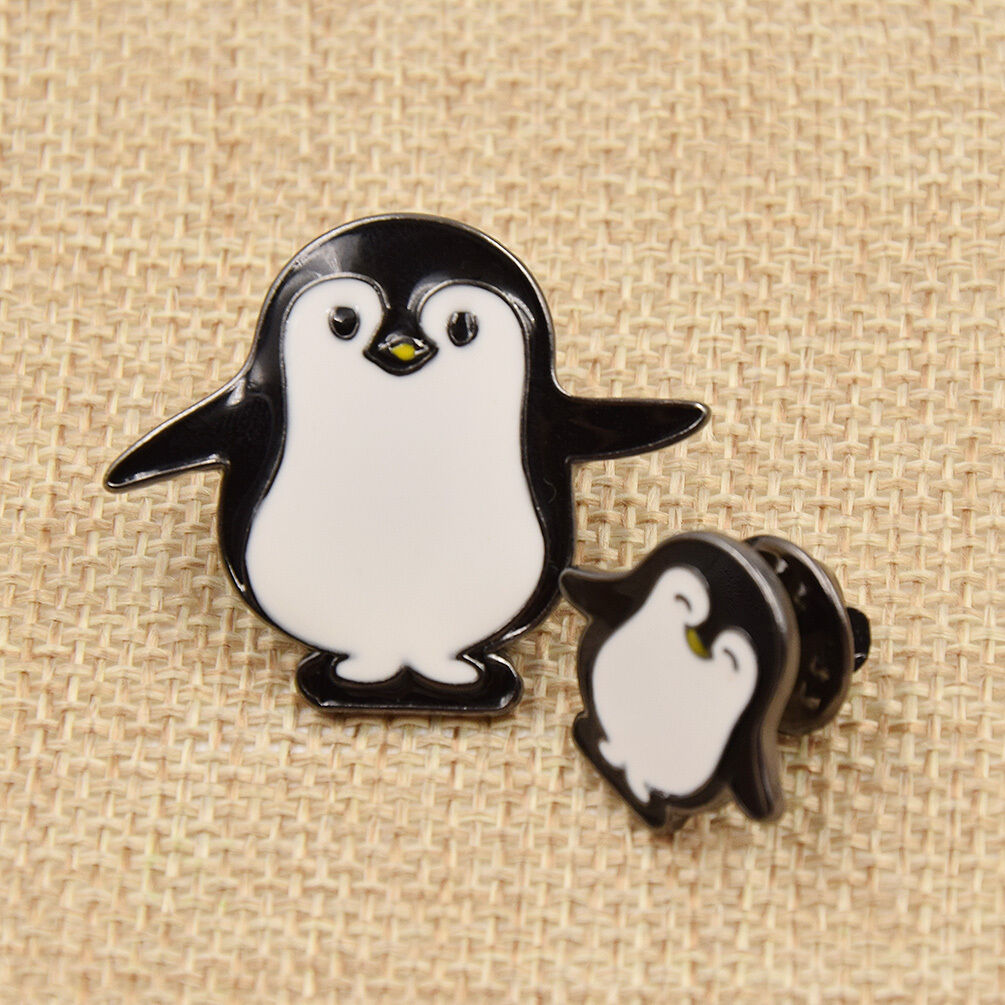 Cute Penguin Brooch Breastpin Shirt Collar Pin Women Alloy Enamel Charm Gift