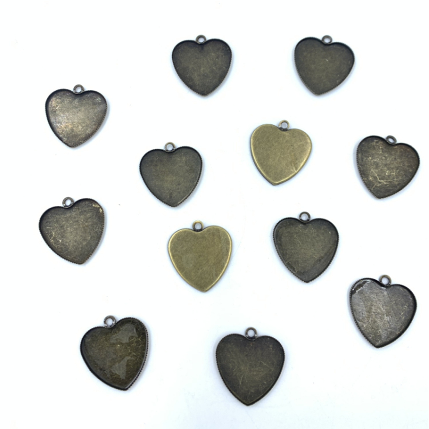20pcs Bronze Heart shape Bezels tray Pendant Cabochon Setting  Accessories 20mm