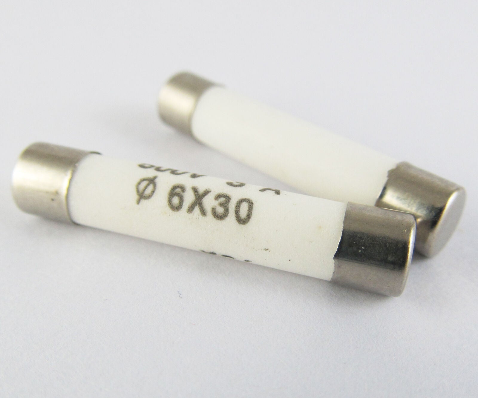 100 Pcs Ceramic Fuse 6x30 6mm x 30mm 2A 500V Fast Blow New