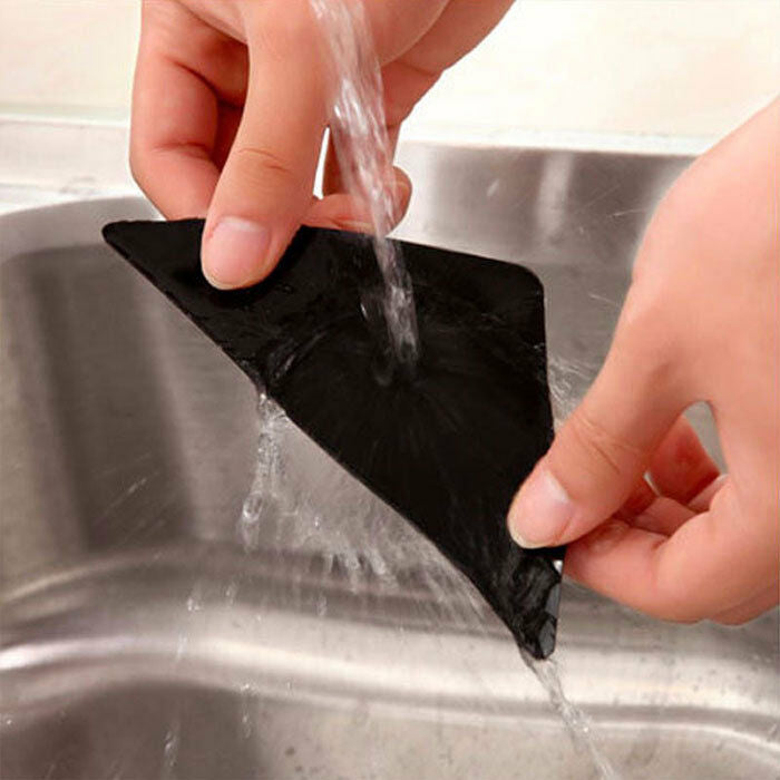 Batch 4 Brackets Grippy Rubber Triangle for Carpet With Stickers - New