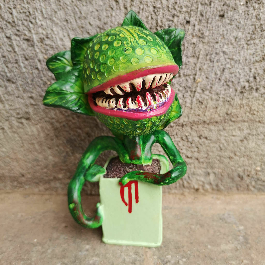 Green Horror Corpse Flower Statue Plant Festival Yard Lawn Desktop Ornaments