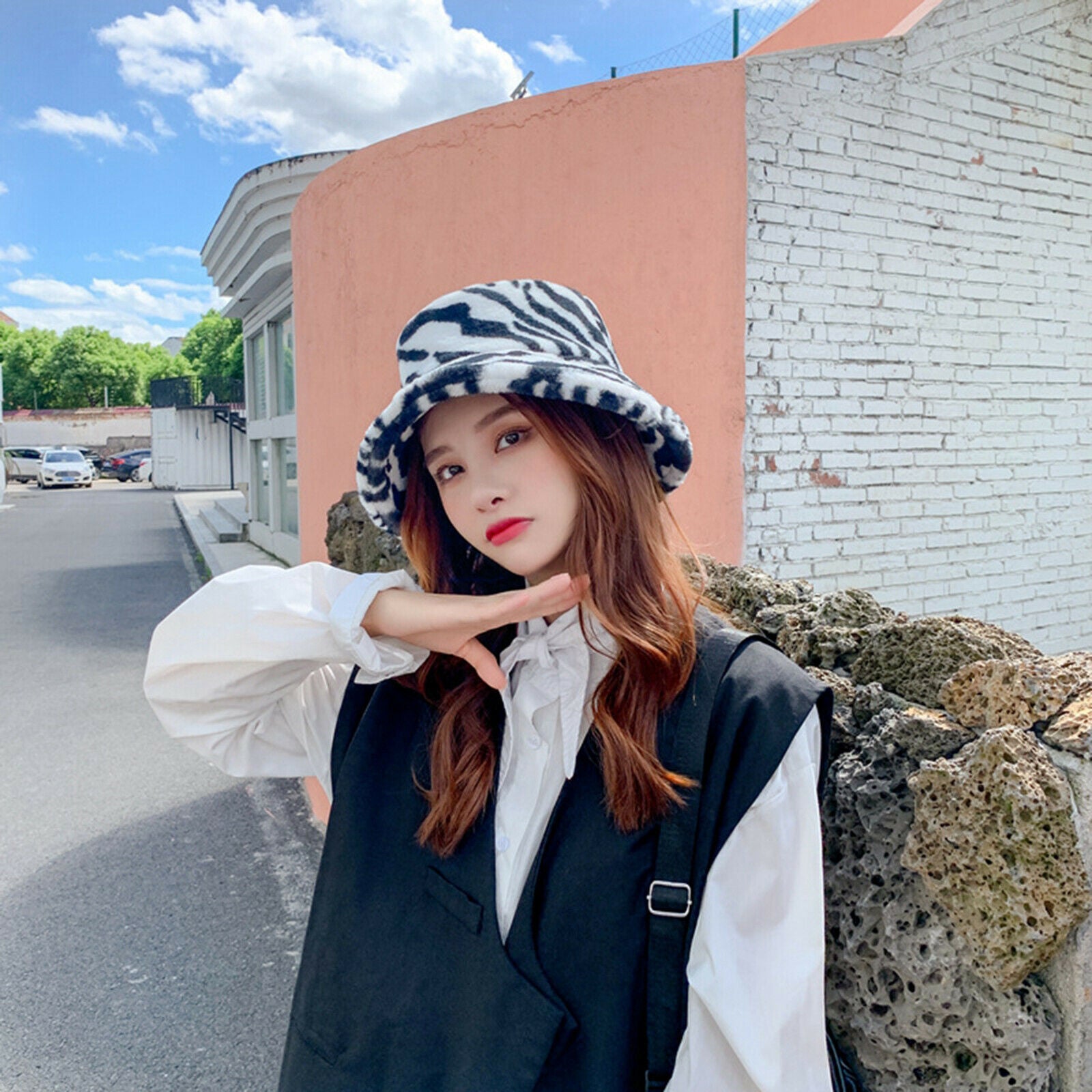 Cozy Bucket Hat 56-58cm Women Men UV-block Fisherman Hat   White Black