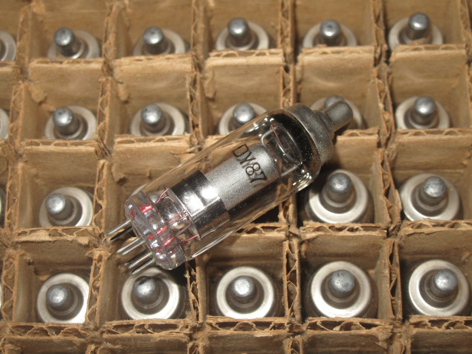 2PCS - DY87 (1S2A) Vacuum Tube NOS - (tube-p15)